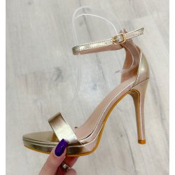 Sandalia metalizada oro y plata