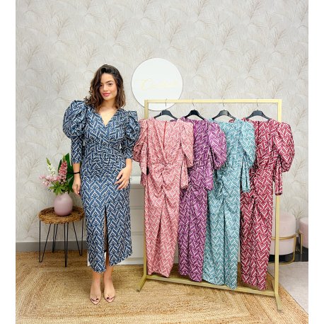 Vestido cóctel manga abullonada