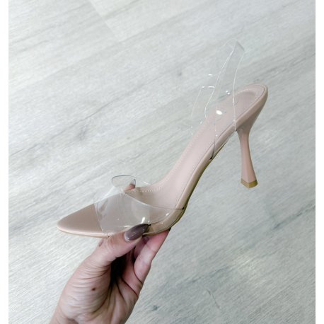 Sandalia transparente