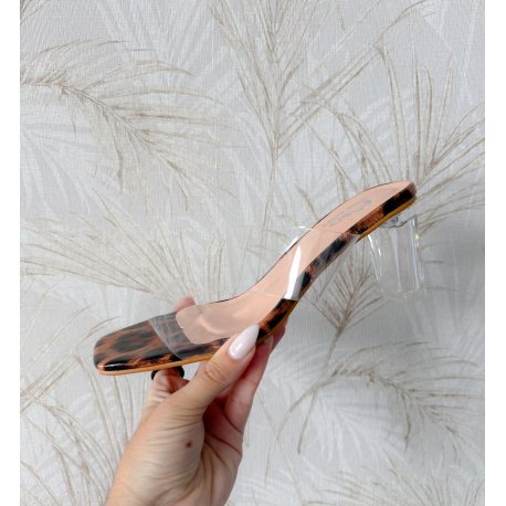 Sandalia suela leopard