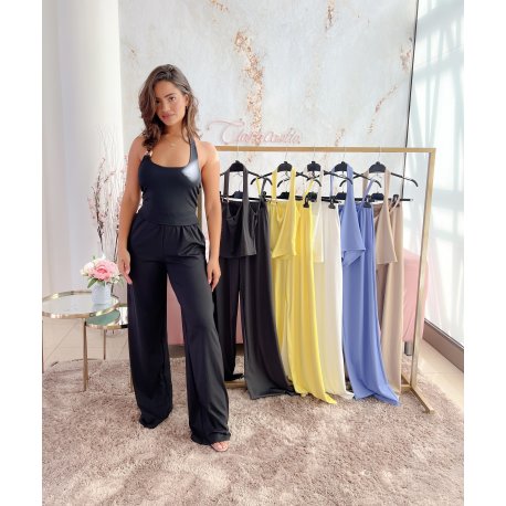 Conjunto detalle dorado